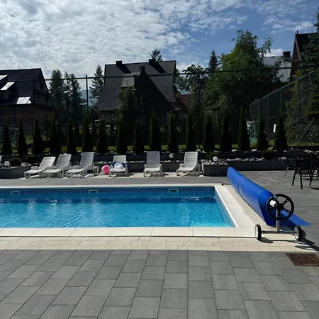 Koperkowe بيت للعطل *